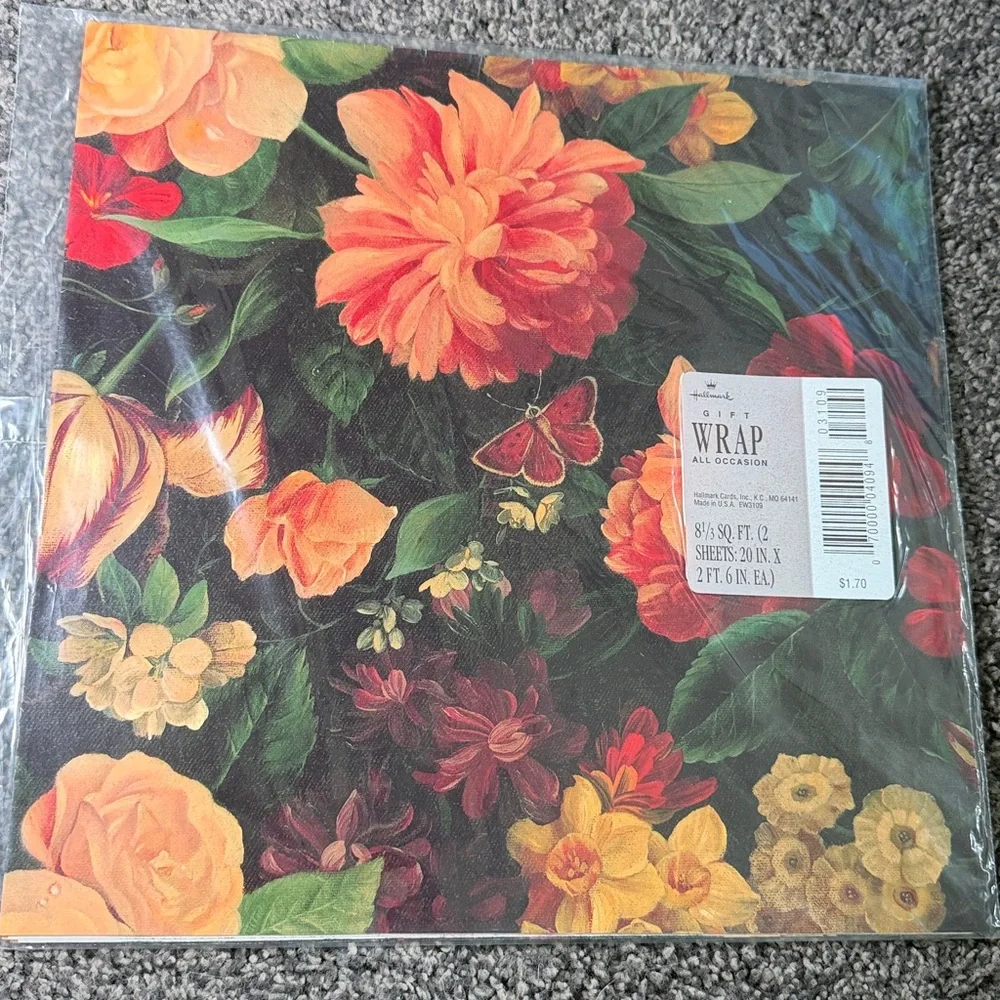 5/$25 VINTAGE Birthday Wrapping Paper Floral Flowers